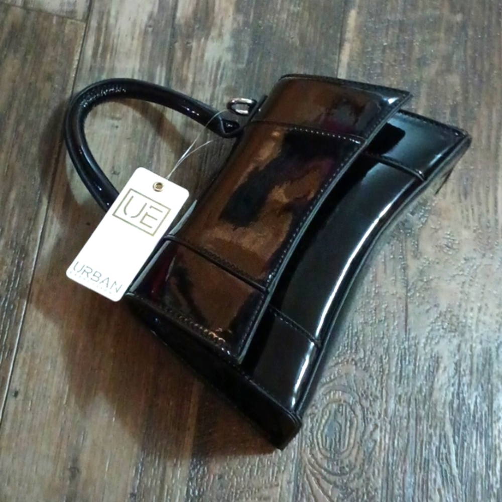 Women's Dainty Aurelia Wristlet/ Crossbody Bag - Picture 1 of 9